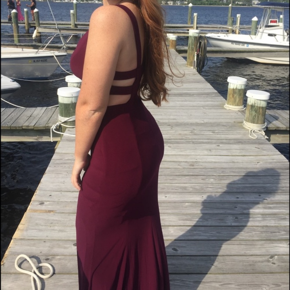 Prom Dress - Picture 2 of 5